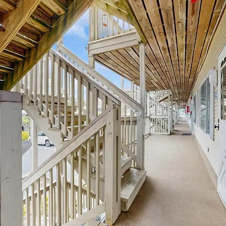 Ocean Point II Apartment